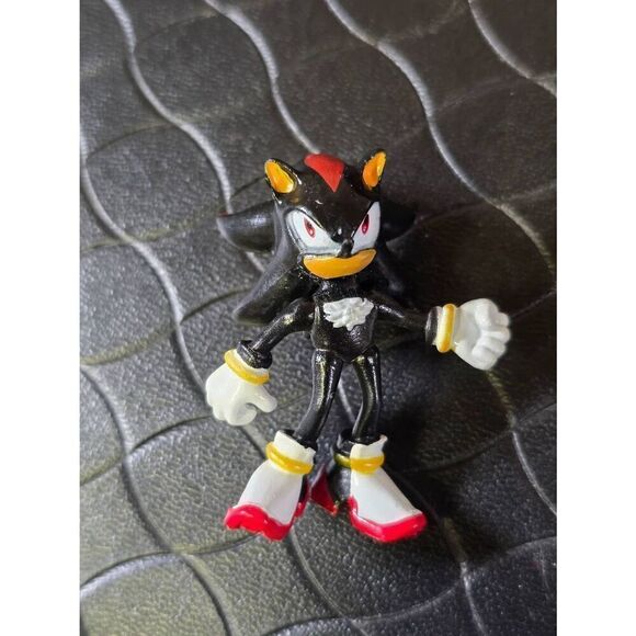 Sonic The Hedgehog 2.5 in Shadow Action Figure - Picture 3 of 6